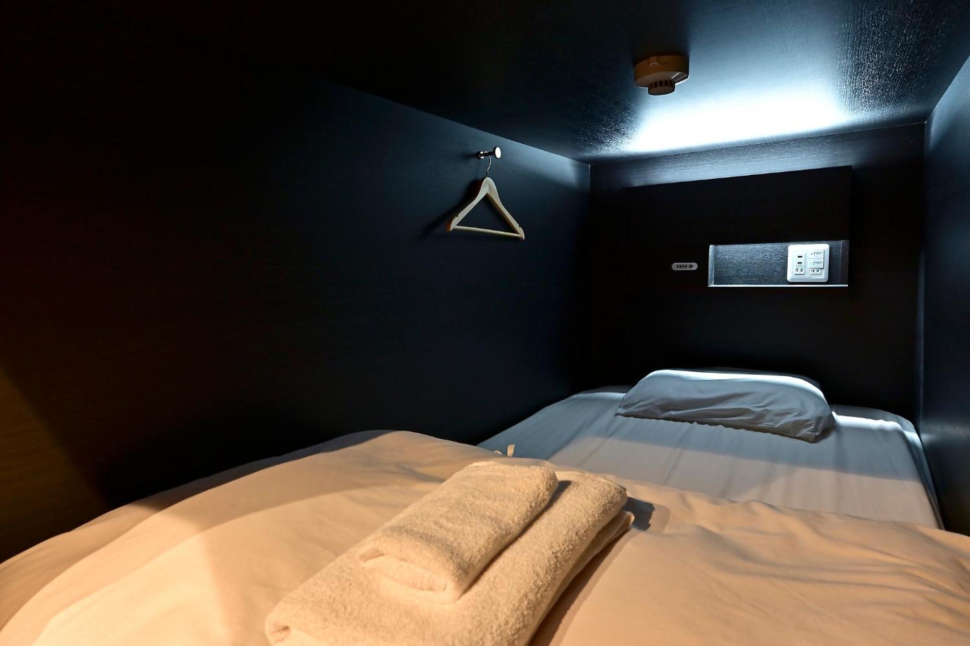 Hotel Tomariya Ueno Tokió Kültér fotó